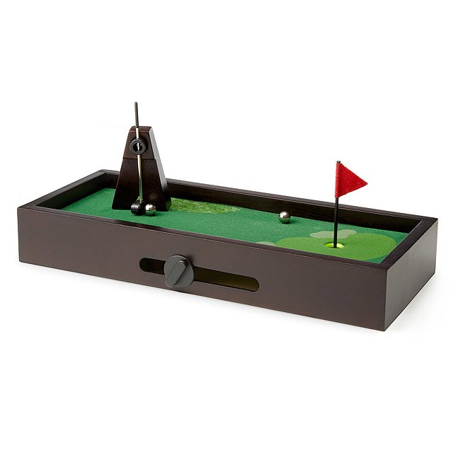 miniature desktop golf